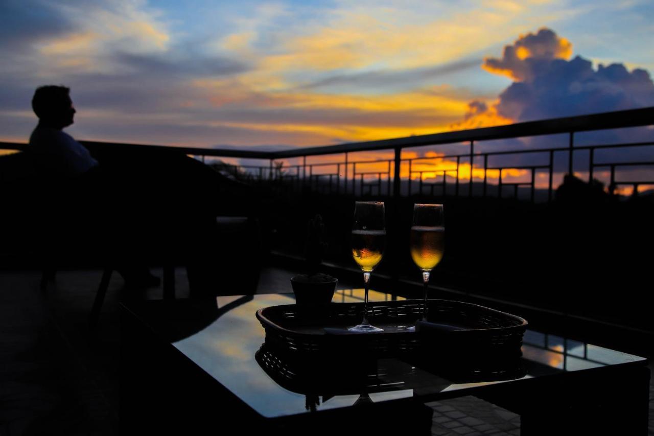 Bella Villa Coron Buitenkant foto