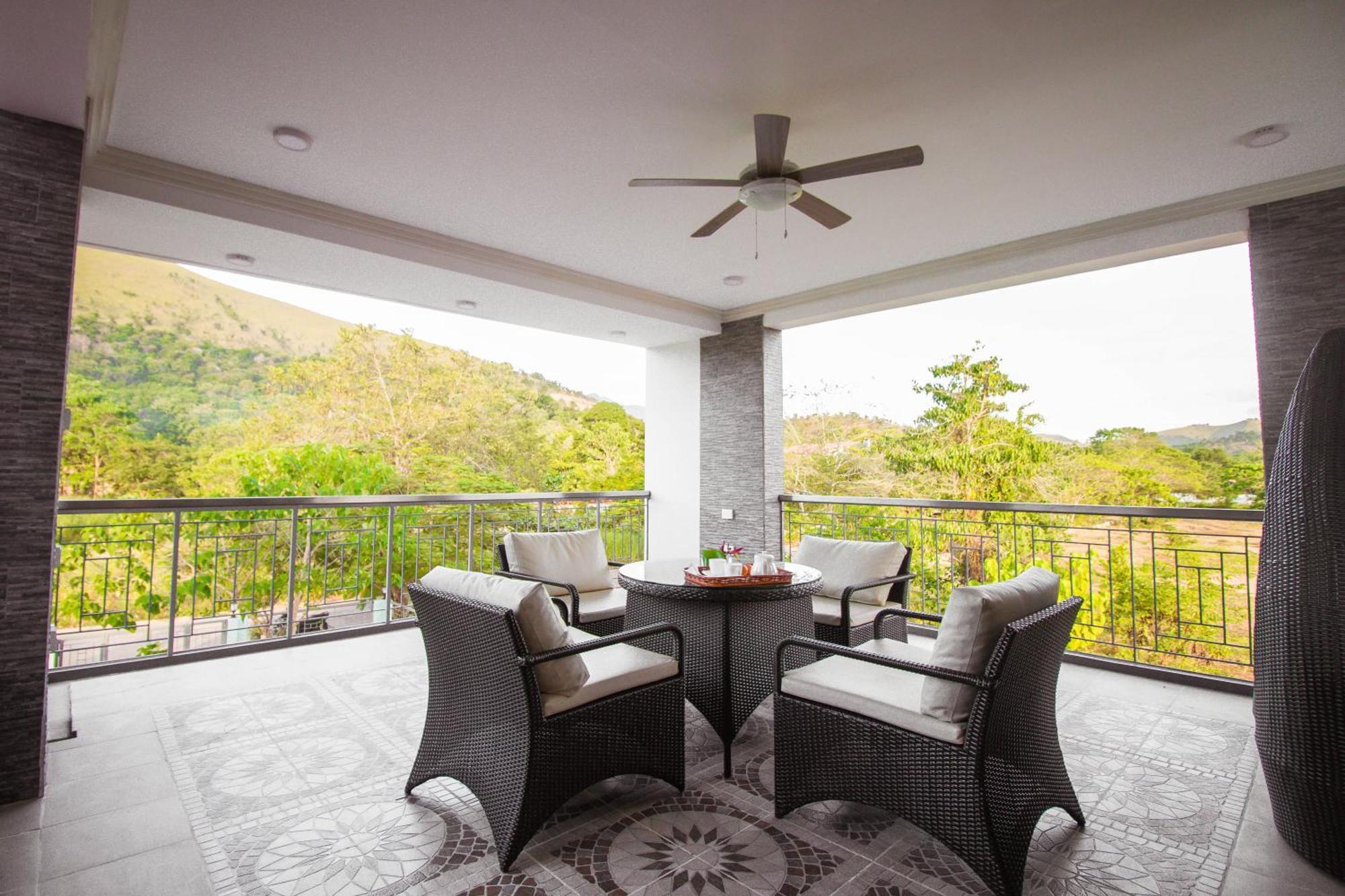 Bella Villa Coron Buitenkant foto