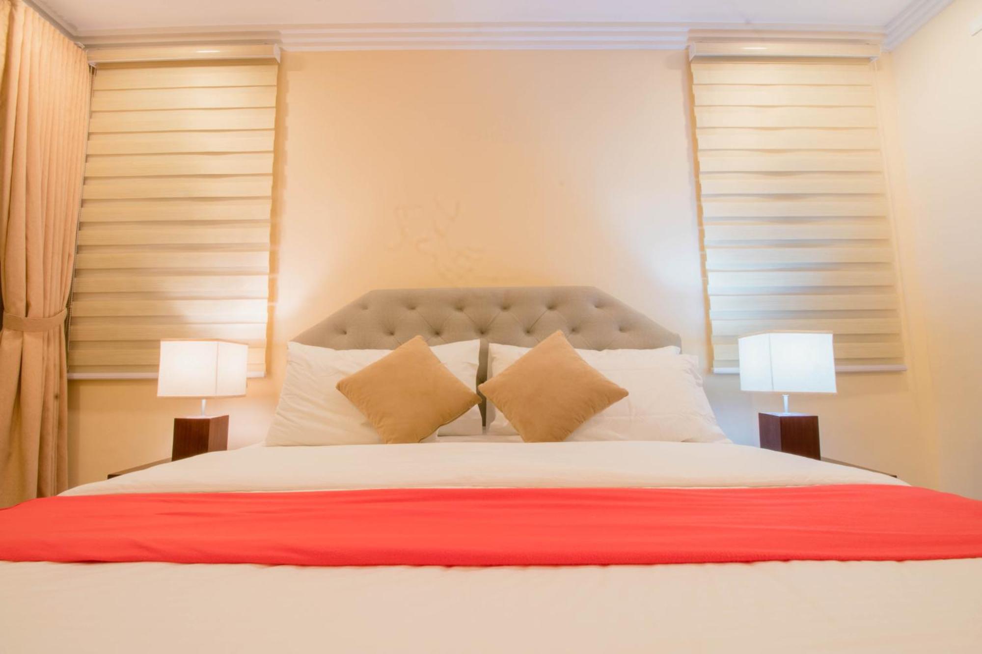 Bella Villa Coron Buitenkant foto