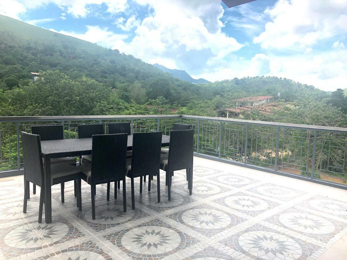 Bella Villa Coron Buitenkant foto