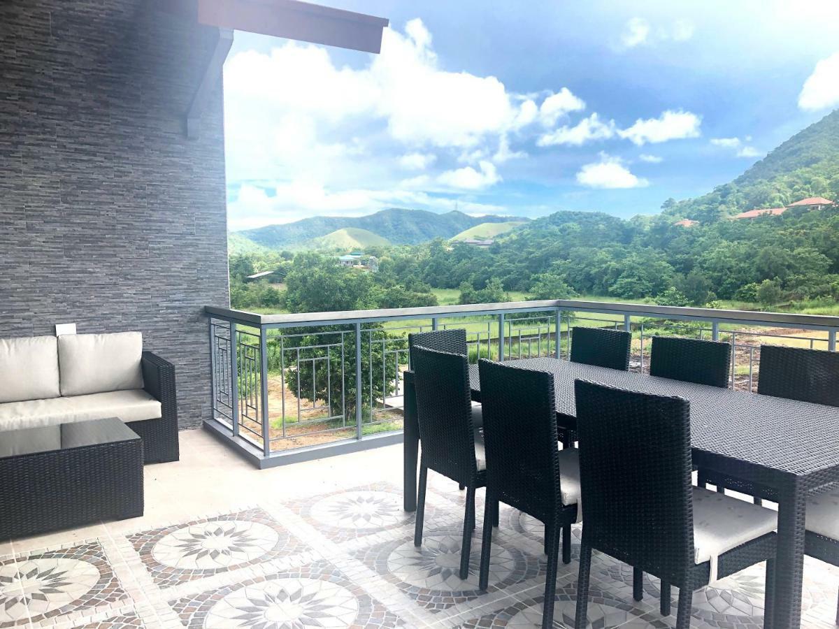 Bella Villa Coron Buitenkant foto