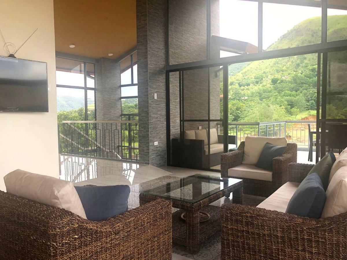 Bella Villa Coron Buitenkant foto