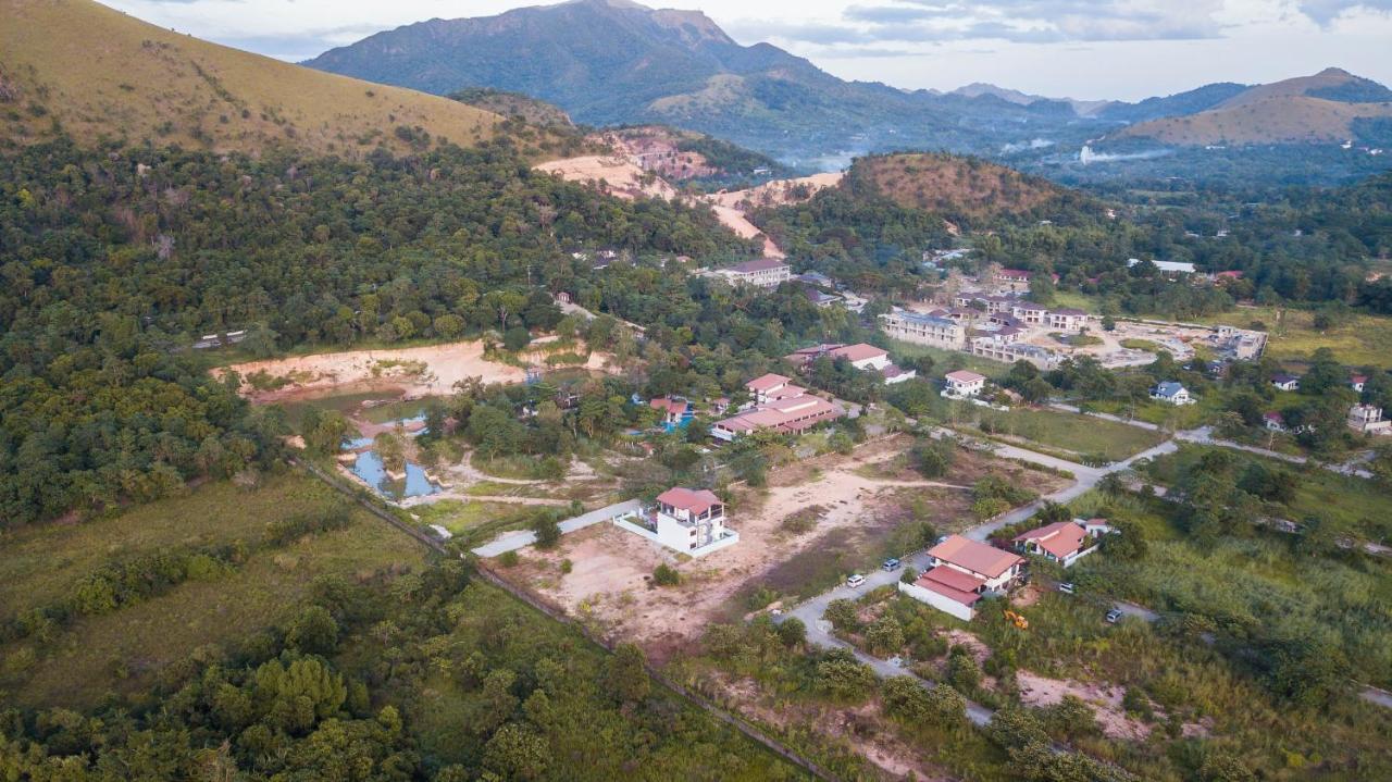 Bella Villa Coron Buitenkant foto